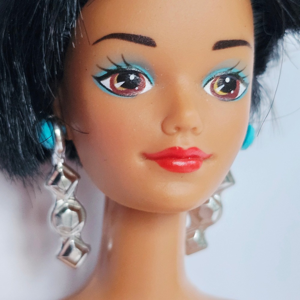 90s Mattel Barbie Native‎ American DOTW Dolls of World Turquoise Earring Retro